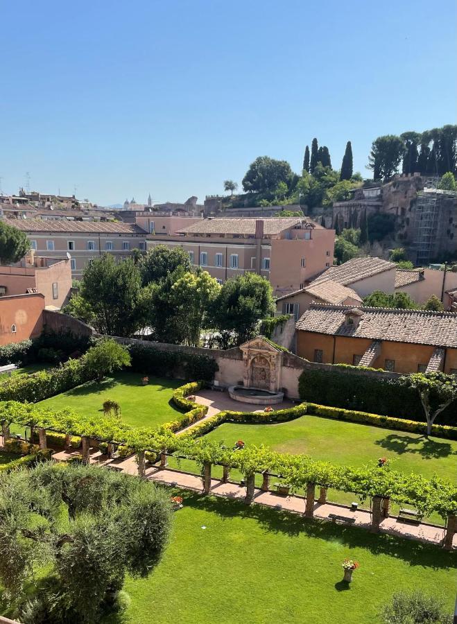 Palazzo Velabro, A Member Of Design Hotels Rome Exterior photo