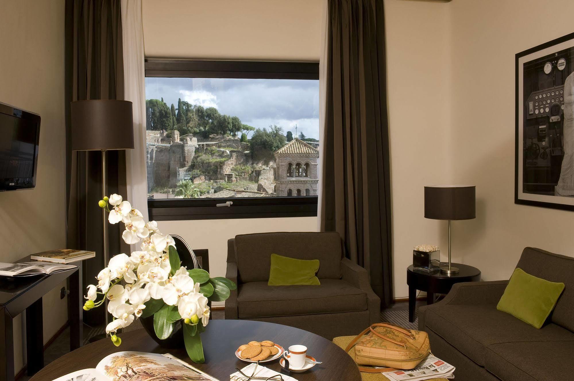 Palazzo Velabro, A Member Of Design Hotels Rome Exterior photo